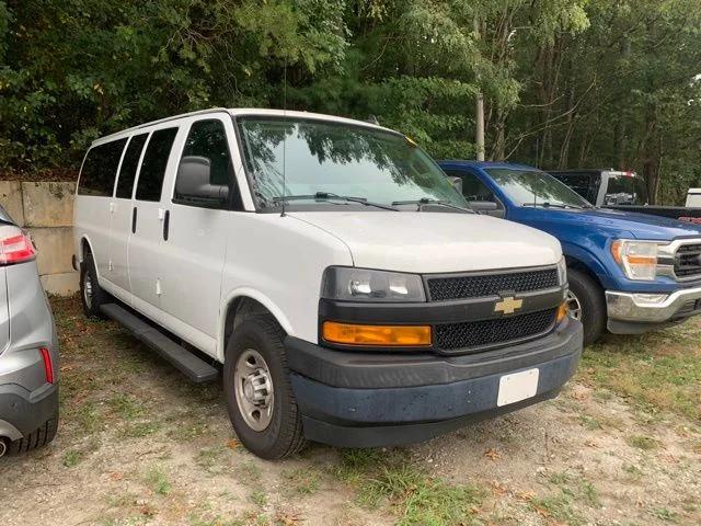chevrolet express passenger 2018 1GAZGNFG5J1235177 image chevrolet express passenger 2018 1GAZGNFG5J1235177 image